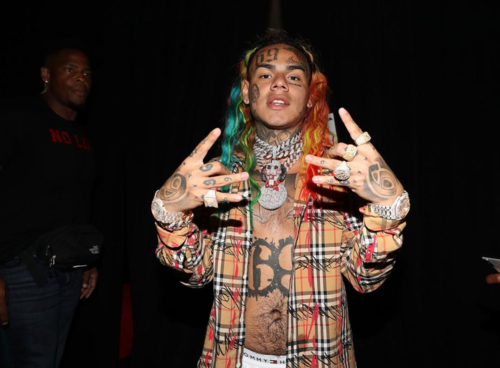 Реппер 6ix9ine Өмнөд Флоридад байхдаа халдлагад өртжээ